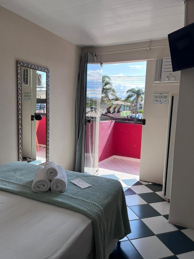Morada Da Marta Hotel Guarda do Embau Luaran gambar